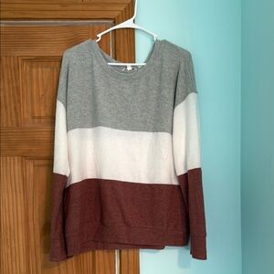 Nine Britton Gray, White, and Brown Sweater